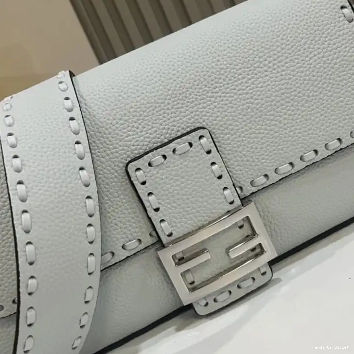Cheap HOT Leather Selleria Medium Cuoio Sky Baguette Fendi Blue In Bag Romano 0412